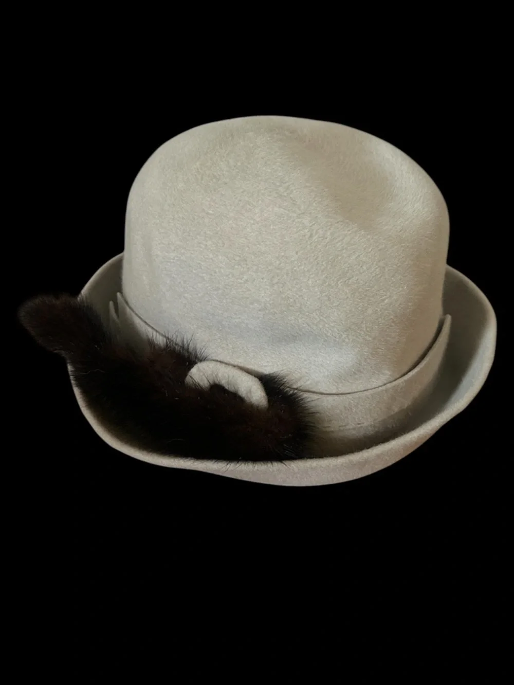 Vintage Gray Wool Hat with Mink Embellishment - Picture 2 of 11